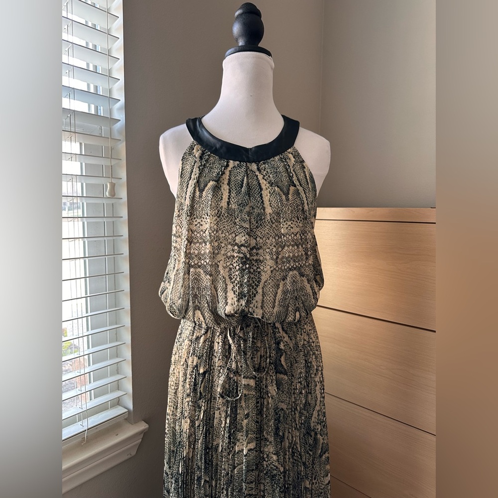 Vince Camuto Neutral Snake-Print Halter Maxi Dress-0023 - Picture 2 of 9